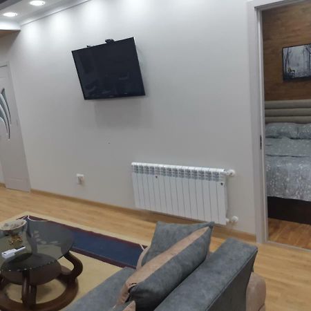 Мате Apartment Batumi Exterior foto